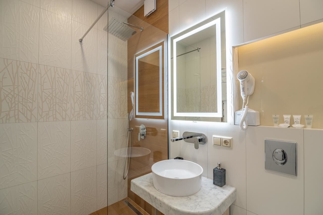 Отель Grand Hotel Roxolana Ивано-Франковск