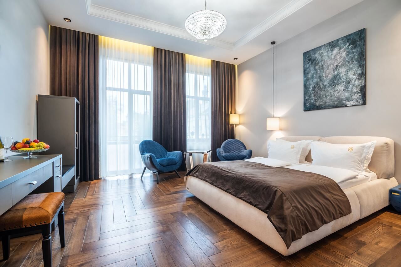 Отель Grand Hotel Roxolana Ивано-Франковск