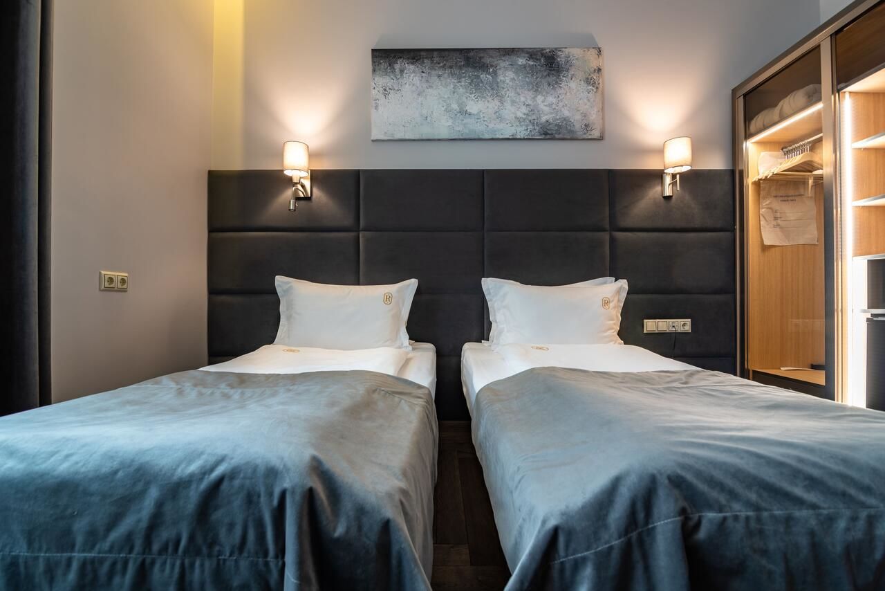 Отель Grand Hotel Roxolana Ивано-Франковск