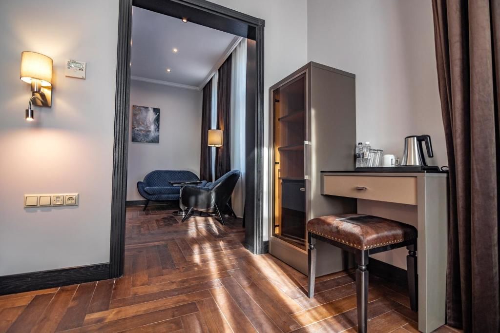 Отель Grand Hotel Roxolana Ивано-Франковск