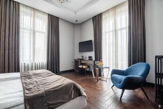 Отель Grand Hotel Roxolana Ивано-Франковск Полулюкс с балконом-2