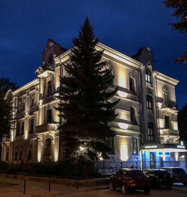 Отель Grand Hotel Roxolana Ивано-Франковск-3
