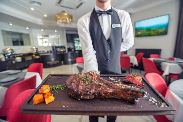 Отель Grand Hotel Roxolana Ивано-Франковск-15